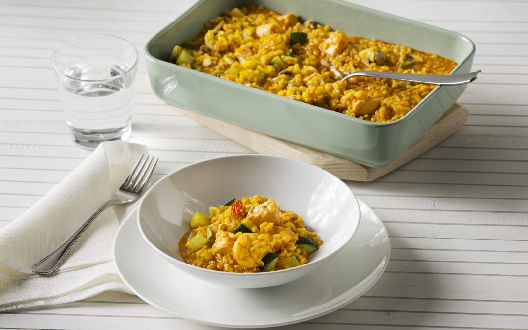 Arroz cremoso de langostinos, salmón y verduras