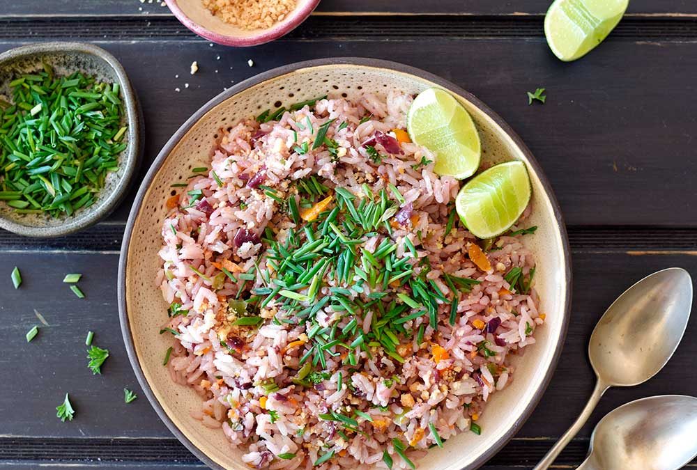 ENSALADA DE ARROZ CON ACEITUNA Y PIMIENTO