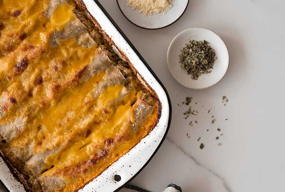 CANELONES DE POLLO, RICOTTA, ESPINACA Y SALSA DE ZAPALLO