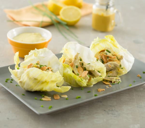 ENSALADA DE POLLO CON LACTONESA DE CURRY