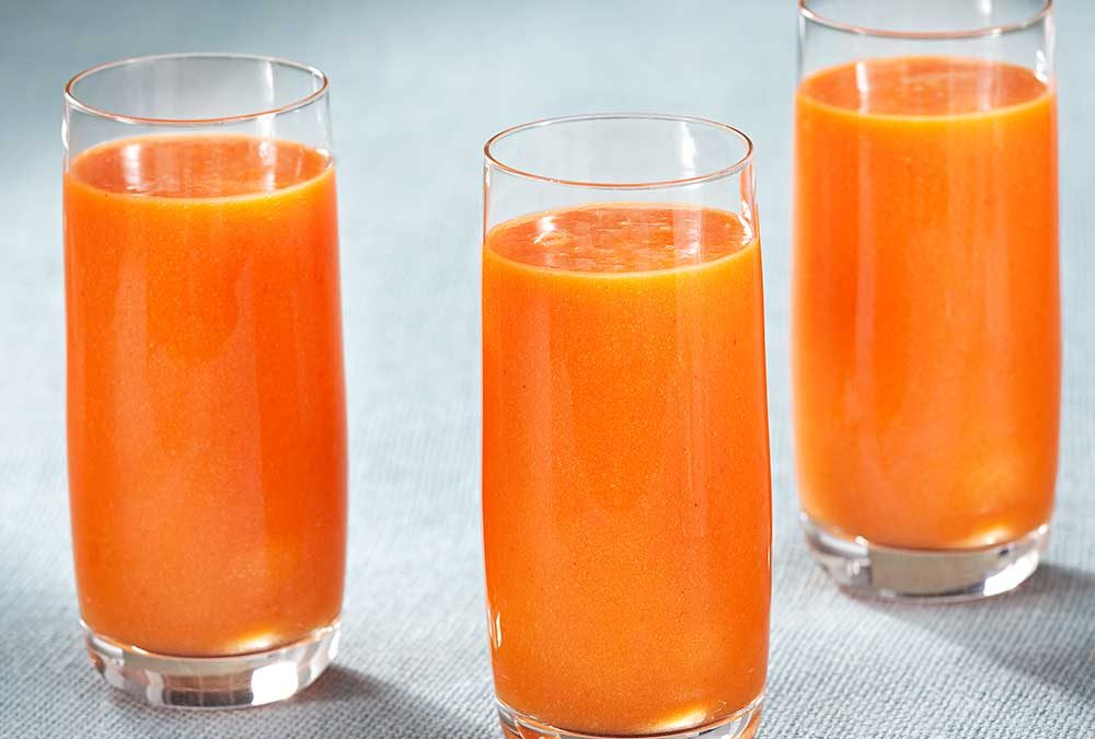 JUGO INTEGRAL DE MANGO NARANJA Y FRESAS